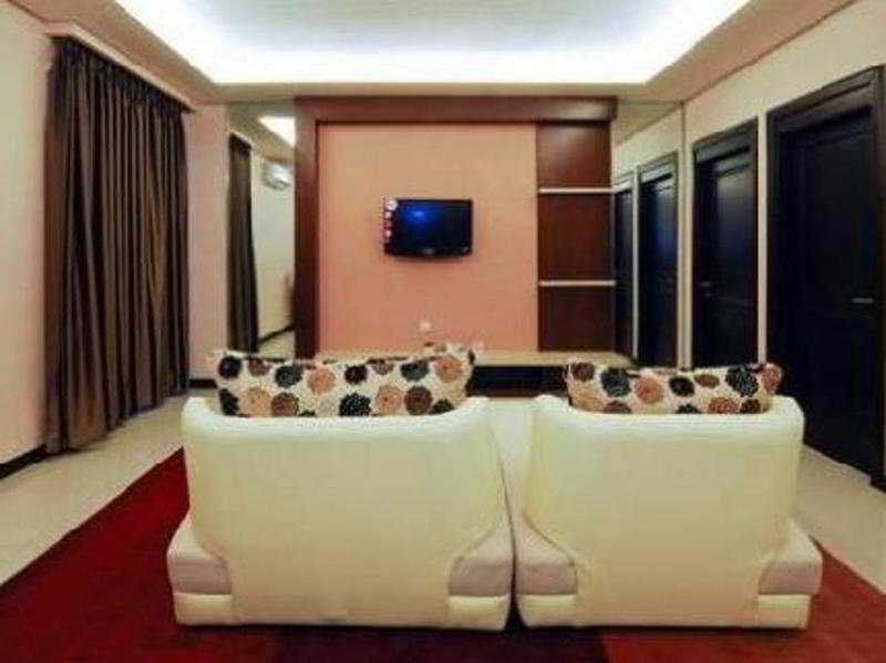 Scarlet Dago Hotel Бандунг Экстерьер фото